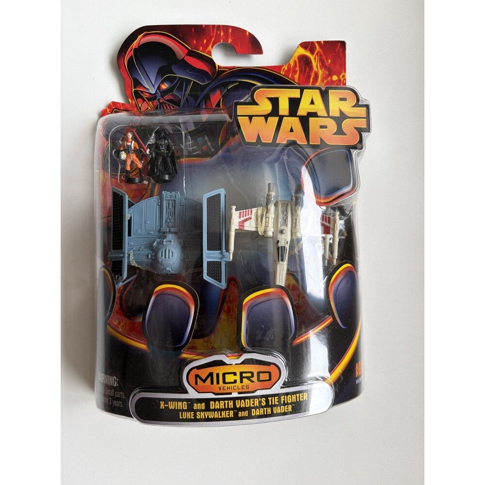 RARE 2005 Star Wars Micro Machines Vehicles Series X-Wing and Dark Vader's set